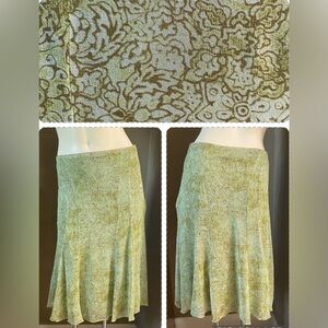 Melvin Silk midi Skirt 100% silk Floral skirt, women’s size 2